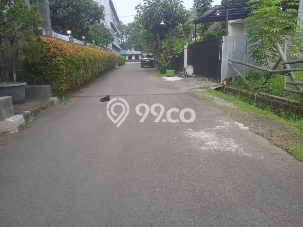 Tanah Dijual Lokasi Strategis di Bandung dengan Luas 240m2 Tanah Dijual Lokasi Strategis di Bandung dengan Luas 240m2