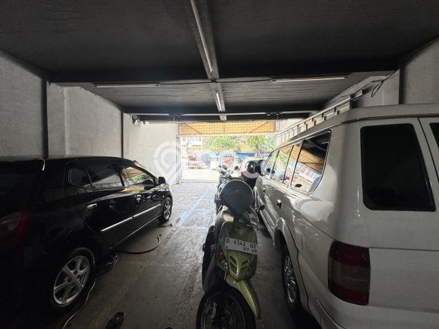 Disewakan Ruko komersial di Babakan Ciparay luas bangunan 150m2 Disewakan Ruko komersial di Babakan Ciparay luas bangunan 150m2