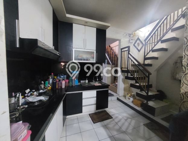 Dijual Hunian Rumah Terawat 5 Kamar di Kopo, Bandung Dijual Hunian Rumah Terawat 5 Kamar di Kopo, Bandung
