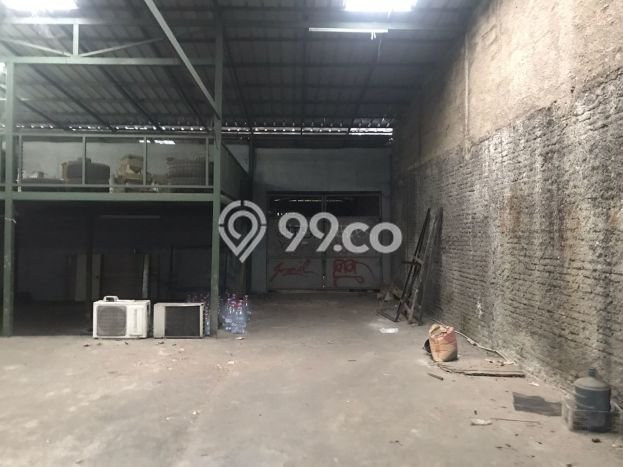 Unit Gudang Disewakan di Soekarno Hatta di Area Ramai & Strategis Unit Gudang Disewakan di Soekarno Hatta di Area Ramai & Strategis