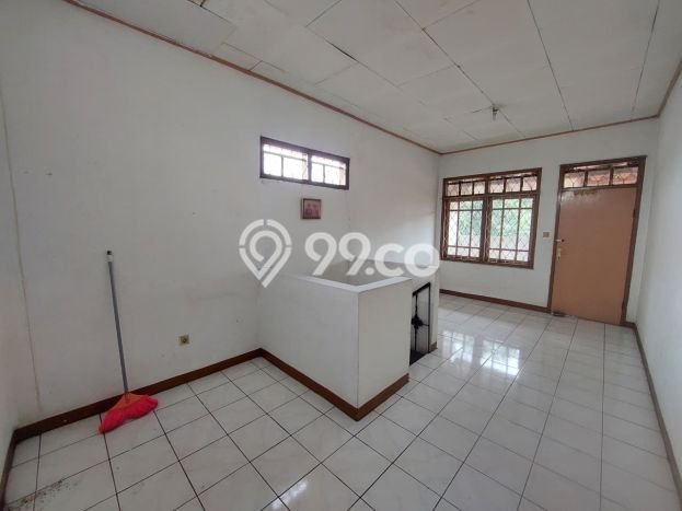 Dijual Cepat Rumah Favorit Siap Huni LB 180m2 di Margaasih, Bandung Dijual Cepat Rumah Favorit Siap Huni LB 180m2 di Margaasih, Bandung
