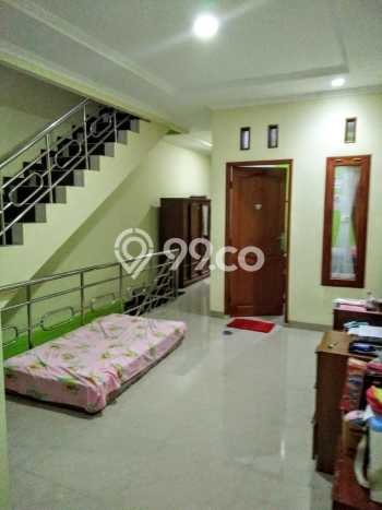 Rumah Luas Asri 5 KT Siap Pakai di Kopo Bandung Rumah Luas Asri 5 KT Siap Pakai di Kopo Bandung