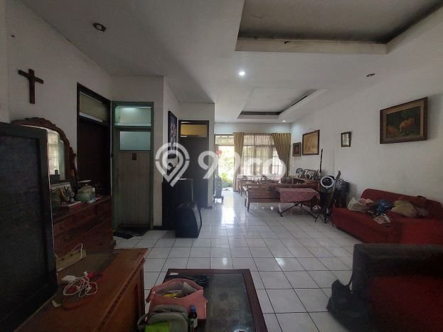 Rumah Modern 5 KT di Kopo Permai Bandung Rumah Modern 5 KT di Kopo Permai Bandung