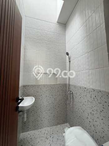 Dijual Rumah Mewah Elegan Dengan View Eksklusif di Cirendeu, Jakarta Selatan Dijual Rumah Mewah Elegan Dengan View Eksklusif di Cirendeu, Jakarta Selatan