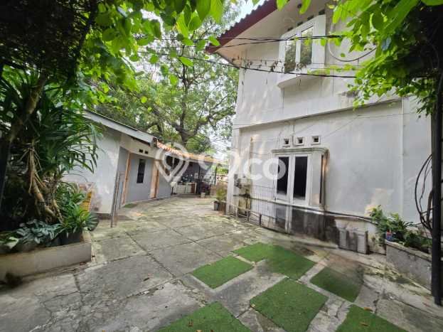 Siap Huni Rumah Mewah 4 Kamar di Kebayoran Baru Dekat ke Mana Saja Siap Huni Rumah Mewah 4 Kamar di Kebayoran Baru Dekat ke Mana Saja