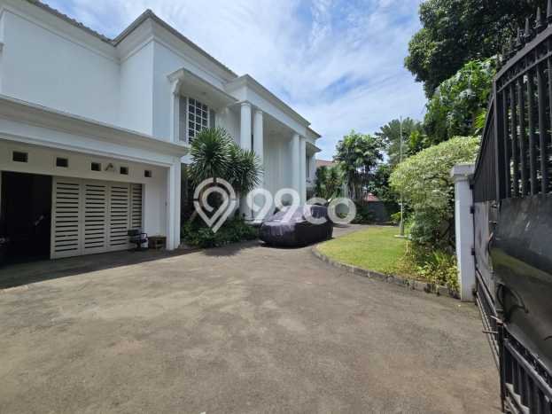 Hunian Mewah Dijual LT 1090m2 di Kebayoran Baru, Jakarta Selatan Hunian Mewah Dijual LT 1090m2 di Kebayoran Baru, Jakarta Selatan