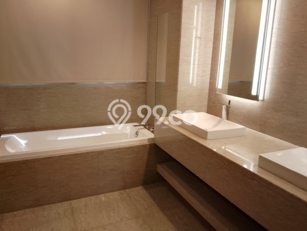 HOT UNIT! Apartemen di Kebayoran Baru, 2 KM, Luas 177m2m² HOT UNIT! Apartemen di Kebayoran Baru, 2 KM, Luas 177m2m²