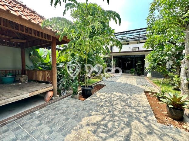 Hot Offer Hunian Mewah Ideal dan Luas di Kebayoran Baru, Jakarta Selatan Hot Offer Hunian Mewah Ideal dan Luas di Kebayoran Baru, Jakarta Selatan