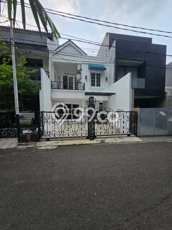 Hunian Eksklusif Dijual LT 133m2 di Kebayoran Lama, Jakarta Selatan Hunian Eksklusif Dijual LT 133m2 di Kebayoran Lama, Jakarta Selatan
