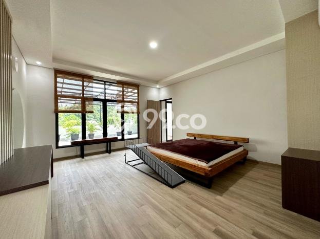 Hot Offer Hunian Mewah Ideal dan Luas di Kebayoran Baru, Jakarta Selatan Hot Offer Hunian Mewah Ideal dan Luas di Kebayoran Baru, Jakarta Selatan