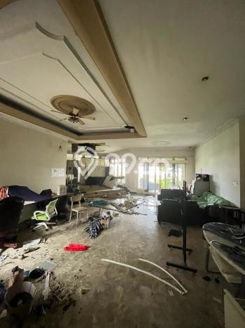 For Sale! Luxury House LT 1094m2 Desain Modern di Jati Padang For Sale! Luxury House LT 1094m2 Desain Modern di Jati Padang