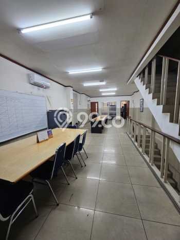 Unit Ruko Dijual di Kebayoran Baru Jakarta Selatan Luas Bangunan 257m2 Unit Ruko Dijual di Kebayoran Baru Jakarta Selatan Luas Bangunan 257m2