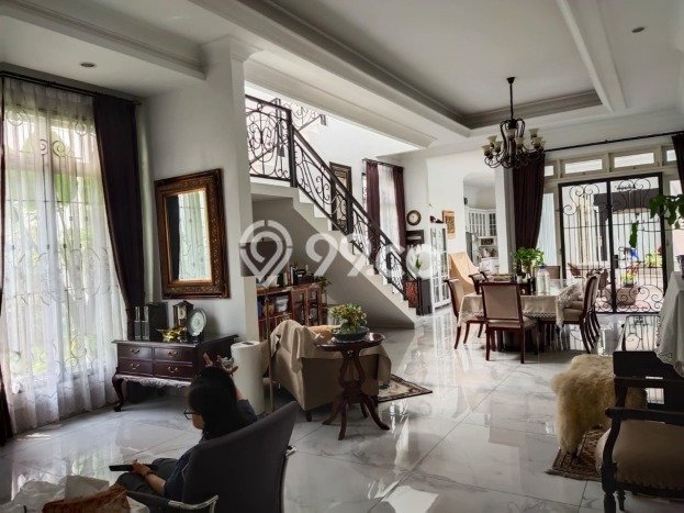 For Sale Rumah Elit Exclusive di Menteng, Jakarta Pusat For Sale Rumah Elit Exclusive di Menteng, Jakarta Pusat