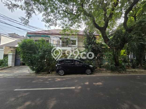 Siap Huni Rumah Mewah 4 Kamar di Kebayoran Baru Dekat ke Mana Saja Siap Huni Rumah Mewah 4 Kamar di Kebayoran Baru Dekat ke Mana Saja