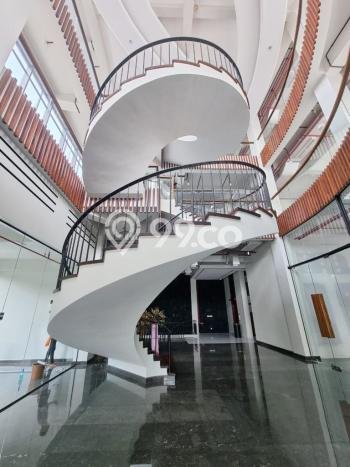 Unit Kantor Dijual di Kebayoran Baru Jakarta Selatan Luas Tanah 609m2, Luas Bangunan 3500m2 Unit Kantor Dijual di Kebayoran Baru Jakarta Selatan Luas Tanah 609m2, Luas Bangunan 3500m2
