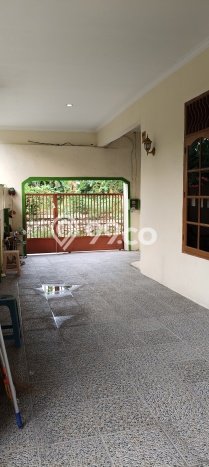Rumah Luas Asri 3 KT Siap Pakai di Harapan Indah Bekasi Rumah Luas Asri 3 KT Siap Pakai di Harapan Indah Bekasi