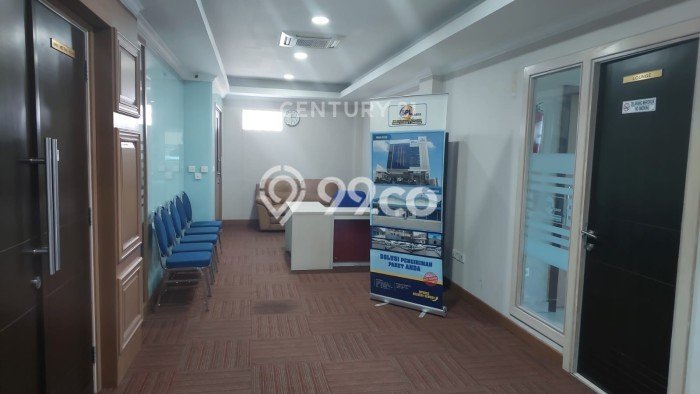 PELUANG EMAS! Kantor Kawasan Kemayoran, Luas 1200m², Pusat Komersial PELUANG EMAS! Kantor Kawasan Kemayoran, Luas 1200m², Pusat Komersial
