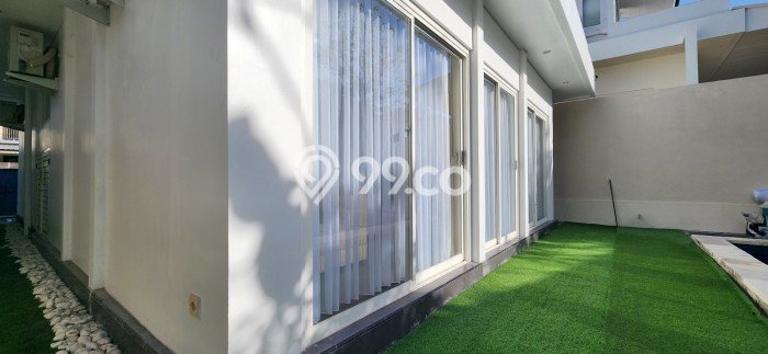 Ready to Use! Premium House LT 237m2 Desain Modern di Jimbaran Ready to Use! Premium House LT 237m2 Desain Modern di Jimbaran