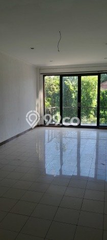 Dijual Ruko Premium Kawasan Kuta, Luas 225m², Jalan Utama, Kawasan Komersial Dijual Ruko Premium Kawasan Kuta, Luas 225m², Jalan Utama, Kawasan Komersial