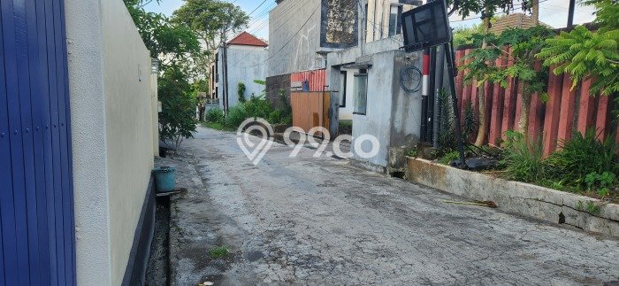 LISTING BARU! Rumah kawasan Nusa Dua, Siap Huni, 2 KM, Akses Nusa Dua, Badung, Badung, Luas 237m² LB 250m² LISTING BARU! Rumah kawasan Nusa Dua, Siap Huni, 2 KM, Akses Nusa Dua, Badung, Badung, Luas 237m² LB 250m²