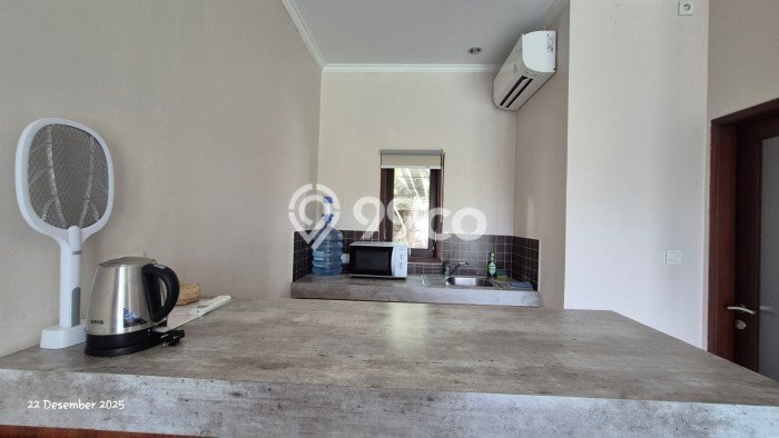 FOR SALE! Vila Kawasan , Luas 1400m2m², Posisi Premium FOR SALE! Vila Kawasan , Luas 1400m2m², Posisi Premium