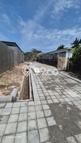 LOKASI TERBAIK! Vila di , Area 250m2m², Lokasi Strategis dengan akses bagus LOKASI TERBAIK! Vila di , Area 250m2m², Lokasi Strategis dengan akses bagus