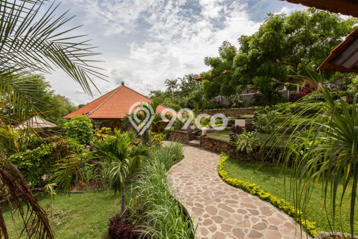 LOKASI STRATEGIS! Vila di , Area 3750m2m², Kawasan Berkembang LOKASI STRATEGIS! Vila di , Area 3750m2m², Kawasan Berkembang