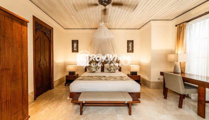 Rumah Luxury Modern Tanpa Renovasi di Jimbaran Badung Rumah Luxury Modern Tanpa Renovasi di Jimbaran Badung