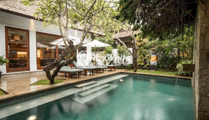 Rumah Luxury Modern Tanpa Renovasi di Jimbaran Badung Rumah Luxury Modern Tanpa Renovasi di Jimbaran Badung