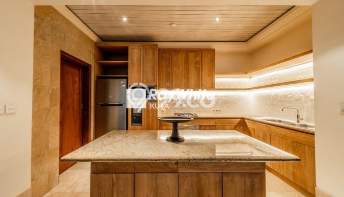 Rumah Luxury Modern Tanpa Renovasi di Jimbaran Badung Rumah Luxury Modern Tanpa Renovasi di Jimbaran Badung