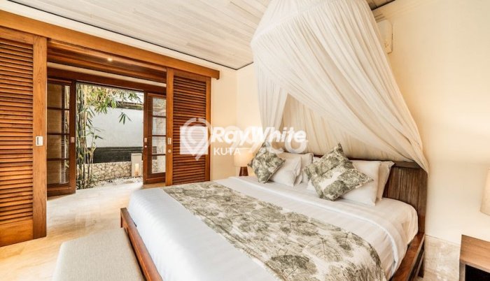 Rumah Luxury Modern Tanpa Renovasi di Jimbaran Badung Rumah Luxury Modern Tanpa Renovasi di Jimbaran Badung