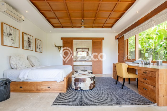 Rumah Mewah LB 615m2 Siap Pakai Desain Elegan di Pererenan, Badung Rumah Mewah LB 615m2 Siap Pakai Desain Elegan di Pererenan, Badung