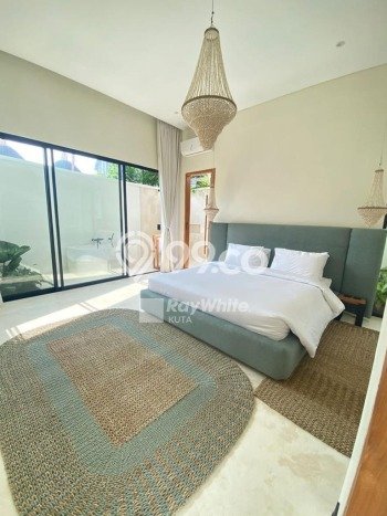 Jual Rumah Mewah Elegan Dengan View Eksklusif di Seminyak, Badung Jual Rumah Mewah Elegan Dengan View Eksklusif di Seminyak, Badung
