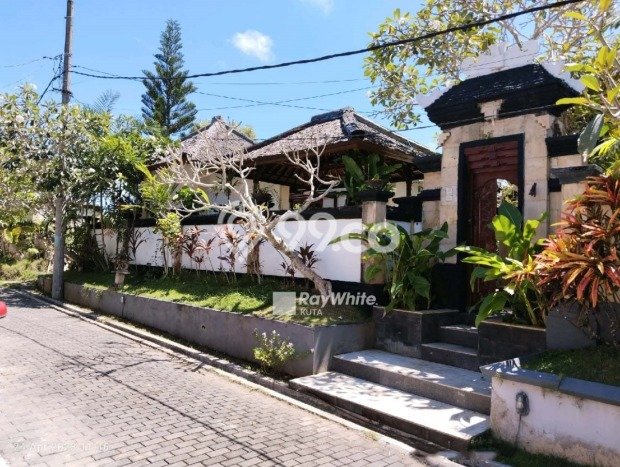 For Sale! Premium House LT 300m2 Desain Elegan di Ungasan For Sale! Premium House LT 300m2 Desain Elegan di Ungasan