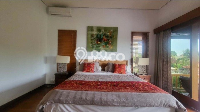 Hunian Mewah LB 230m2 Siap Huni Desain Elegan di Umalas, Badung Hunian Mewah LB 230m2 Siap Huni Desain Elegan di Umalas, Badung
