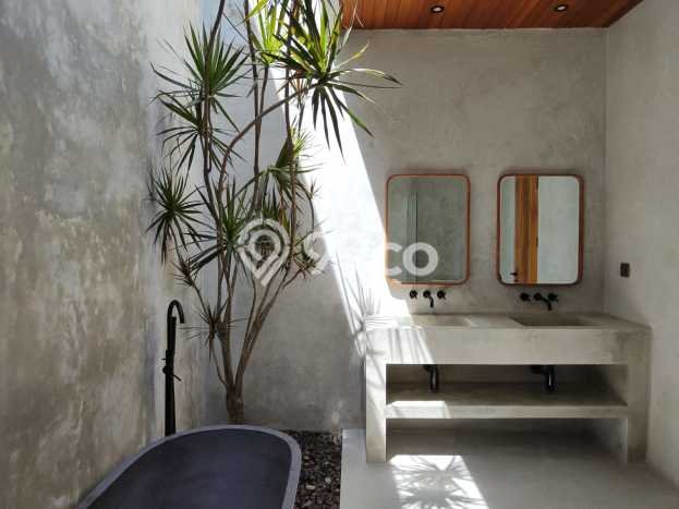 For Sale! Luxury House LT 230m2 Desain Modern di Kerobokan For Sale! Luxury House LT 230m2 Desain Modern di Kerobokan