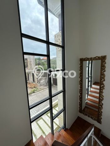 Vila Asri Kawasan , Area 285m2m², Dekat ke beragam fasilitas Vila Asri Kawasan , Area 285m2m², Dekat ke beragam fasilitas