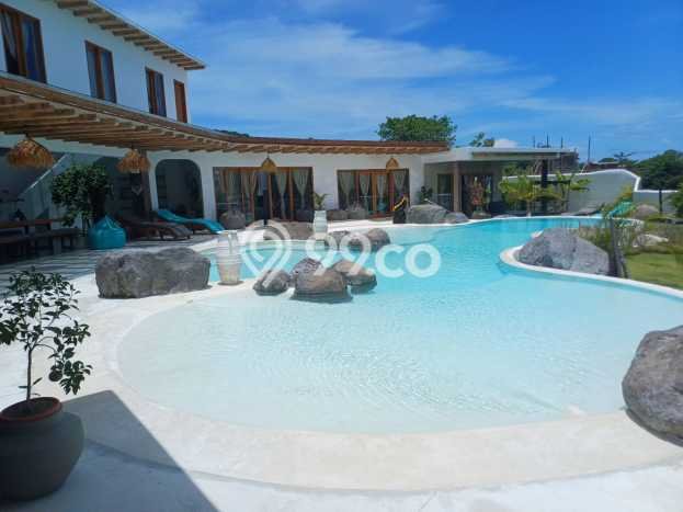 INVESTASI POTENSIAL! Vila Kawasan , Luas 1200m2m², Lingkungan Strategis INVESTASI POTENSIAL! Vila Kawasan , Luas 1200m2m², Lingkungan Strategis