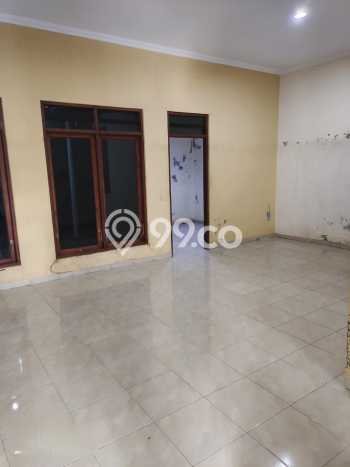Rumah Strategis Modern Lb 125m2 di Pedurungan, Semarang Rumah Strategis Modern Lb 125m2 di Pedurungan, Semarang