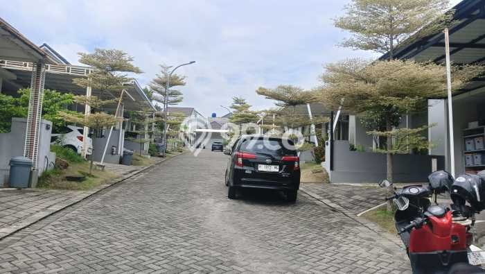 Untuk Dijual Tanah di Semarang, Luas 208m2 - Untuk Dijual Tanah di Semarang, Luas 208m2 -