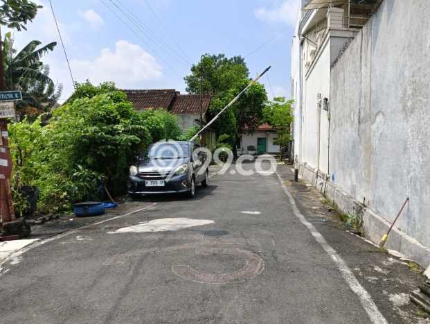 Jarang Ada! Tanah di Pedurungan Punya Luas 230m2 SHM Jarang Ada! Tanah di Pedurungan Punya Luas 230m2 SHM