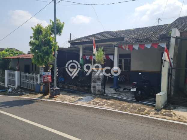 Unit Kost Dijual di Sampangan dengan 9 Kamar Kawasan Ramai Unit Kost Dijual di Sampangan dengan 9 Kamar Kawasan Ramai