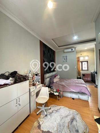 Dijual Rumah 4 Kamar Lokasi Ideal Bagus dan Strategis di Banyumanik Dijual Rumah 4 Kamar Lokasi Ideal Bagus dan Strategis di Banyumanik