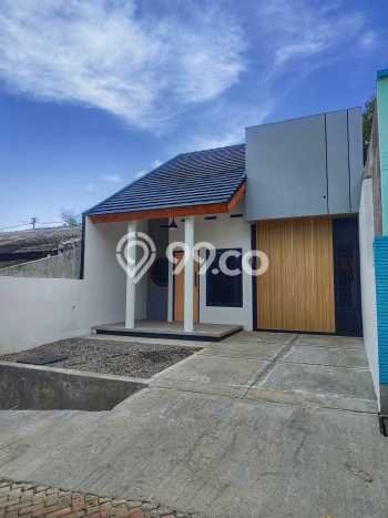 Rumah Modern 2 KT di Sendangmulyo Semarang Unfurnished Rumah Modern 2 KT di Sendangmulyo Semarang Unfurnished