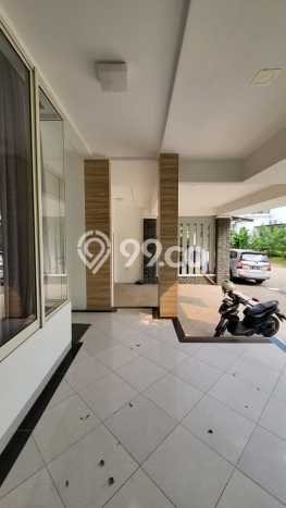 Hunian Mewah LB 216m2 Siap Pakai Desain Elegan di Bintaro, Tangerang Selatan Hunian Mewah LB 216m2 Siap Pakai Desain Elegan di Bintaro, Tangerang Selatan