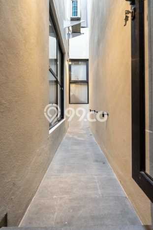 Rumah Elit Modern Siap Huni di Bintaro Tangerang Selatan Rumah Elit Modern Siap Huni di Bintaro Tangerang Selatan