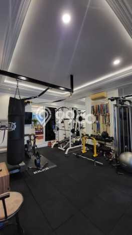 Ready to Use! Luxury House LT 437m2 Desain Elegan di Bintaro Ready to Use! Luxury House LT 437m2 Desain Elegan di Bintaro