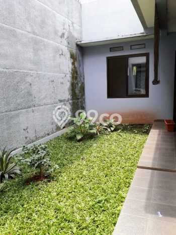 Hunian Elit LB 250m2 Siap Pakai Desain Elegan di Bintaro, Tangerang Selatan Hunian Elit LB 250m2 Siap Pakai Desain Elegan di Bintaro, Tangerang Selatan