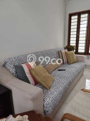Rumah Luxury Modern Tanpa Renovasi di Bintaro Tangerang Selatan Rumah Luxury Modern Tanpa Renovasi di Bintaro Tangerang Selatan
