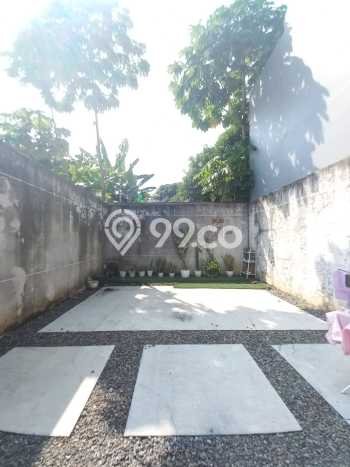 Rumah Modern 2 KT di Bintaro Tangerang Selatan Semi Furnished Rumah Modern 2 KT di Bintaro Tangerang Selatan Semi Furnished
